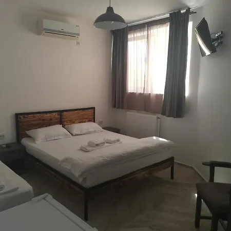 Casa George Mamaia Nord 3*